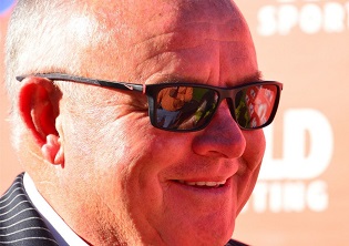 1-2-3 for De Kock in Dingaans