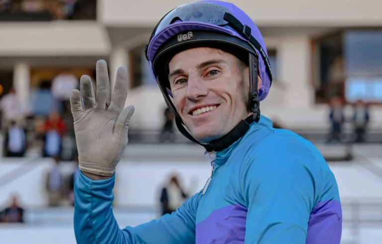 Heliotrope can complete her hat-trick