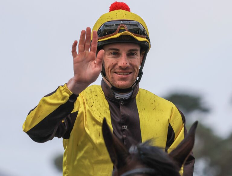 CRAIG ZACKEY RIDES DOESYOURMOTHERKNOW