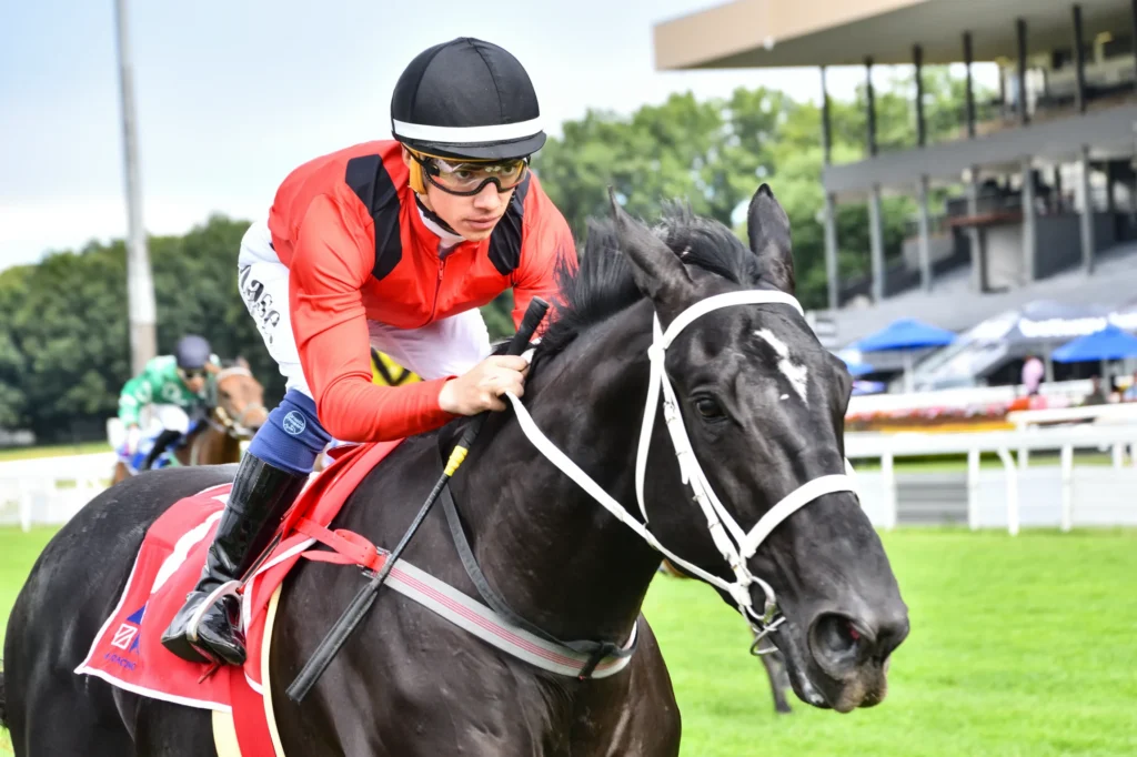 Zackey, Marx-Jacobson to stretch their leads