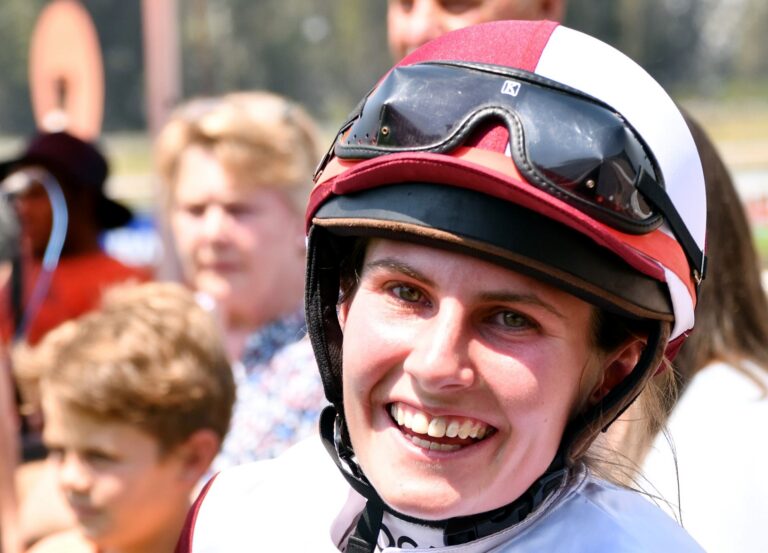 A sweet send-off for Kelsey