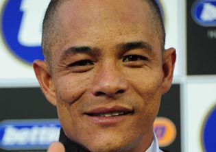 Alboran Sea wins on the nod