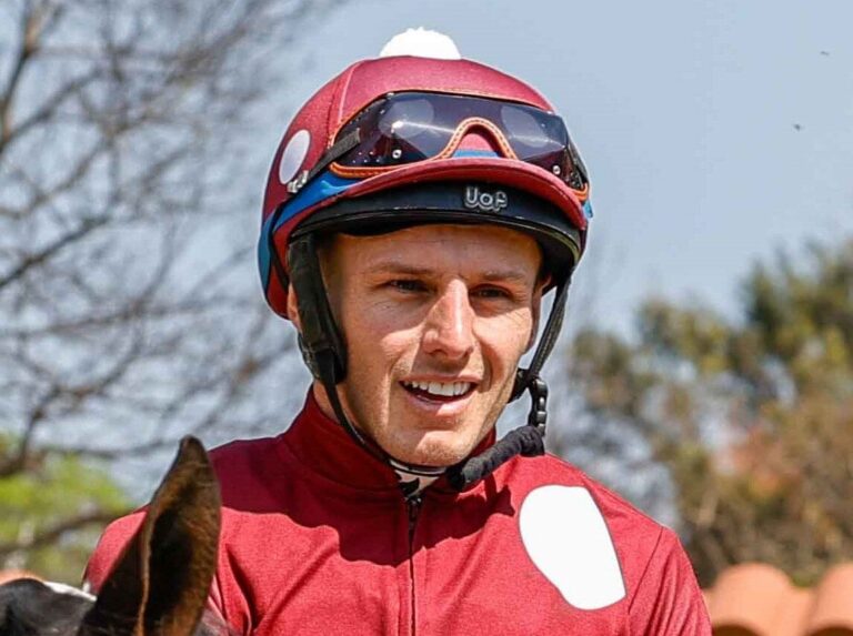 Another good chance for Thackeray