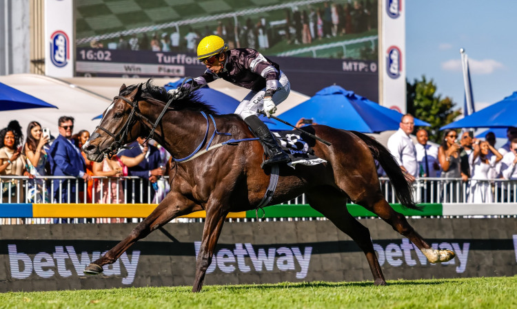 Atticus Finch moves to top of Betway Summer Cup log