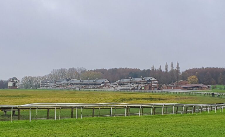 Curran can collect at Pontefract