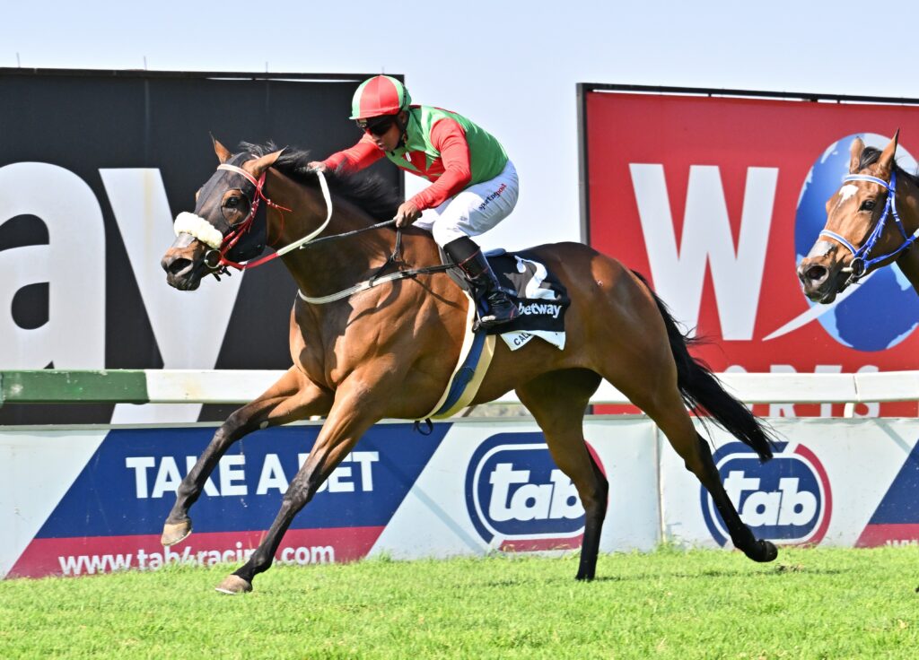 Draws muddy Charity Mile form