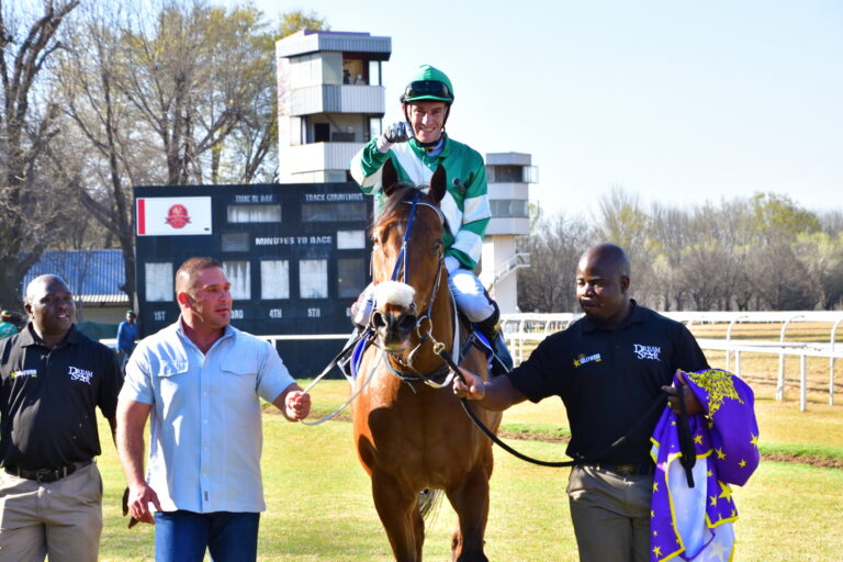 Glorious win for Whorly Whorly