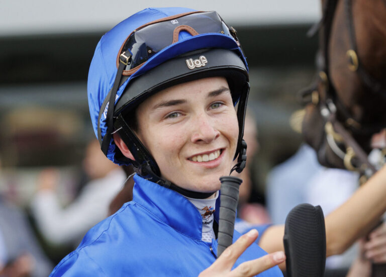 Goldolphin rely on two Zacs in Everest