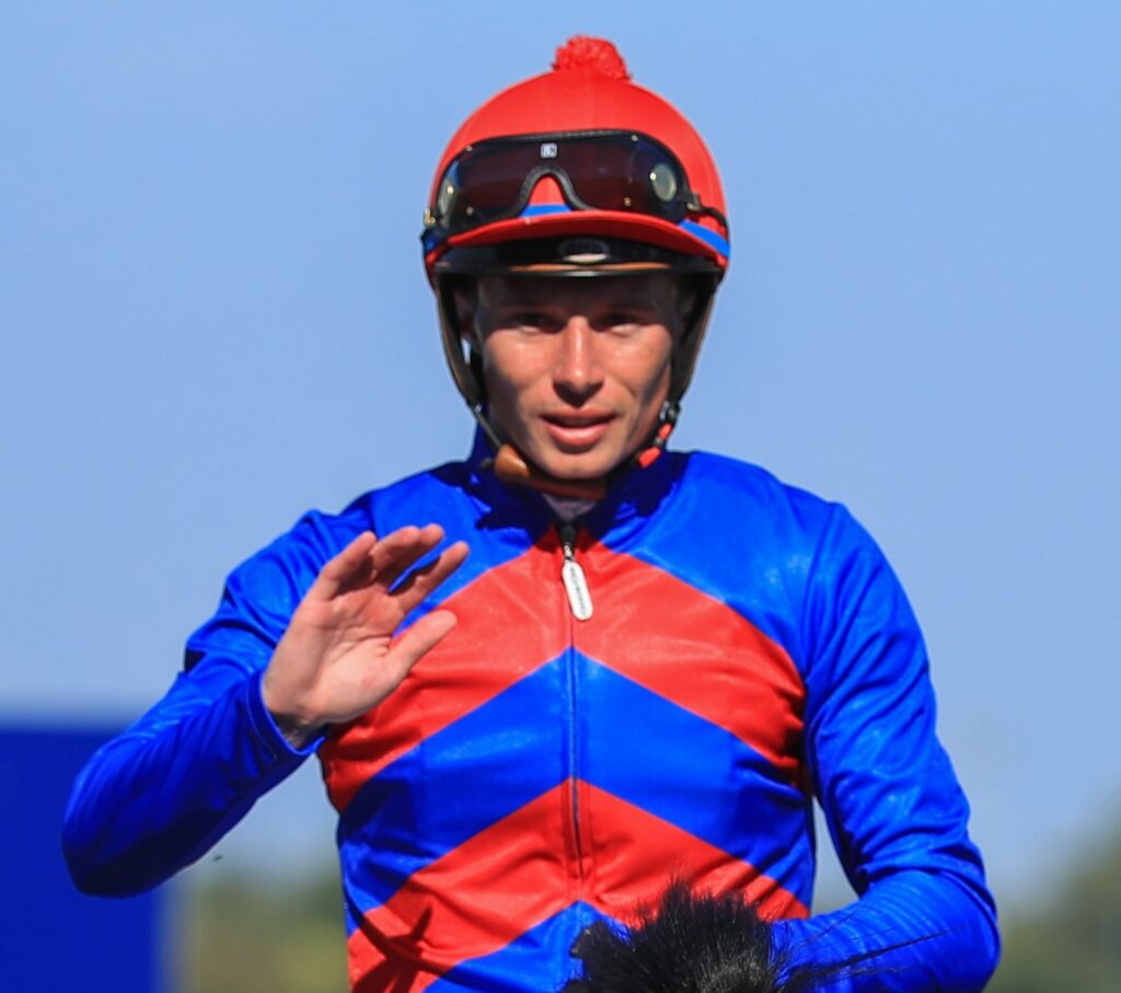 Great Canadian sunrise for Munger