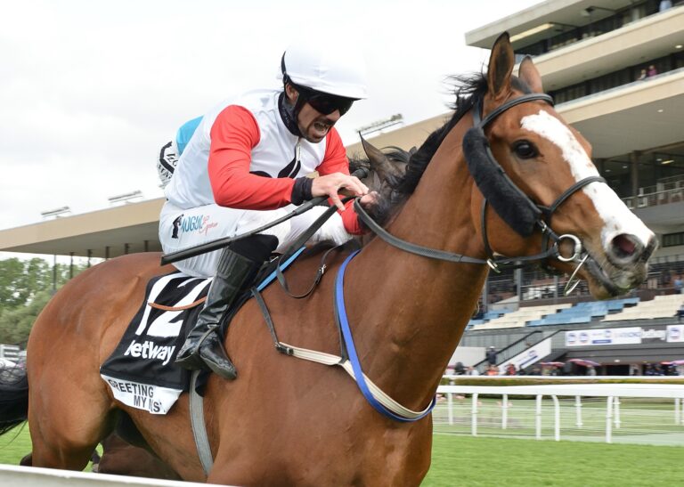 Greeting My Master earns three-point rating rise