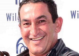 Houdalakis to continue hot streak