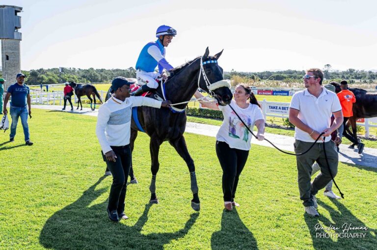 Kelly Has Big Guns In Her Sights