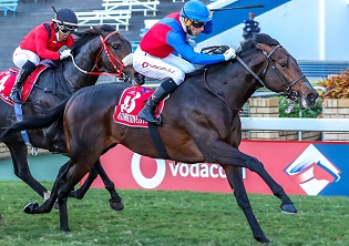 Kommetdieding brings it on to win Vodacom Durban July