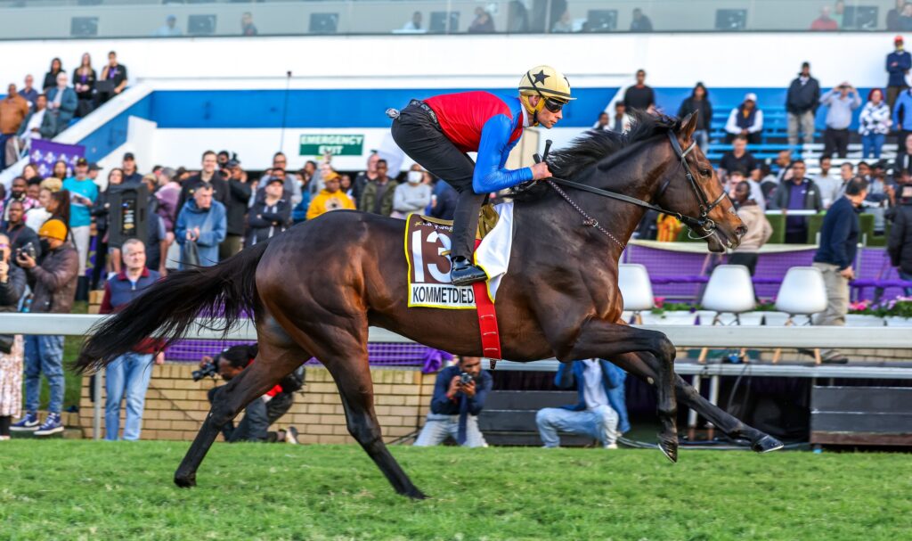 Kommetdieding sparkles in his Durban July gallop