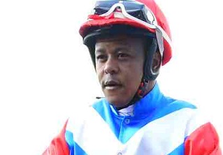 Lily Blue chases 12th win