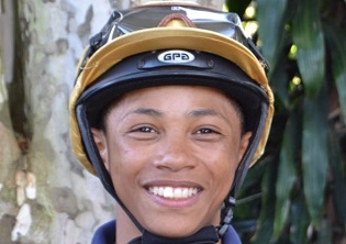 Marshall and Bantam lined up for early Cape double