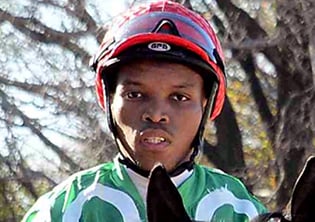 Mjoka, Fourie have that winning feeling