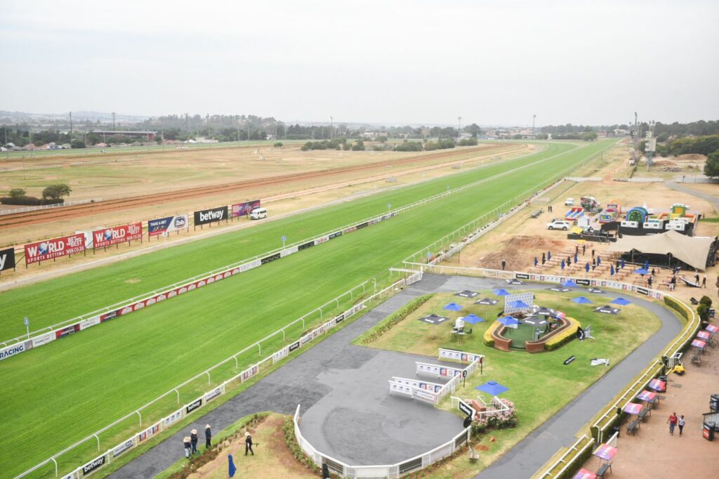 PARADE RING DRESS CODE REMINDER