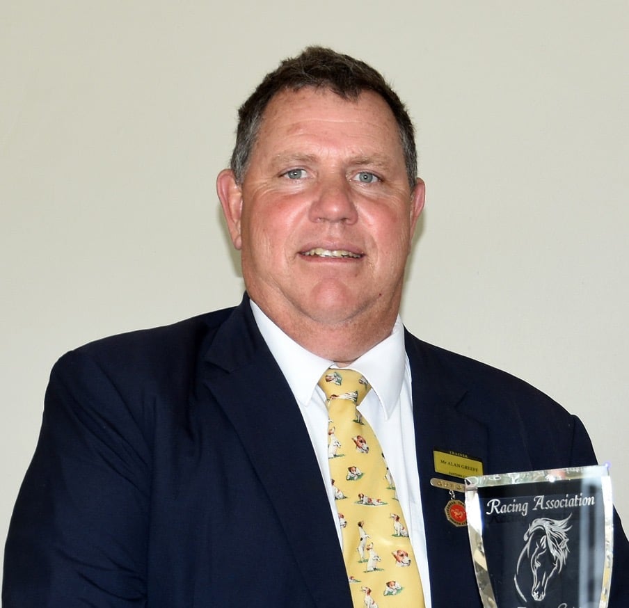 Polytrack to benefit Cliff Top