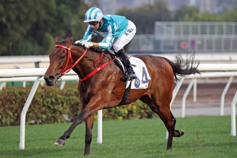 Romantic Warrior, Voyage Bubble steal Ka Ying’s thunder