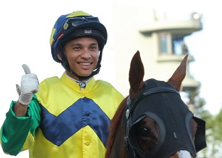 Snaith to snare Model Man Mile