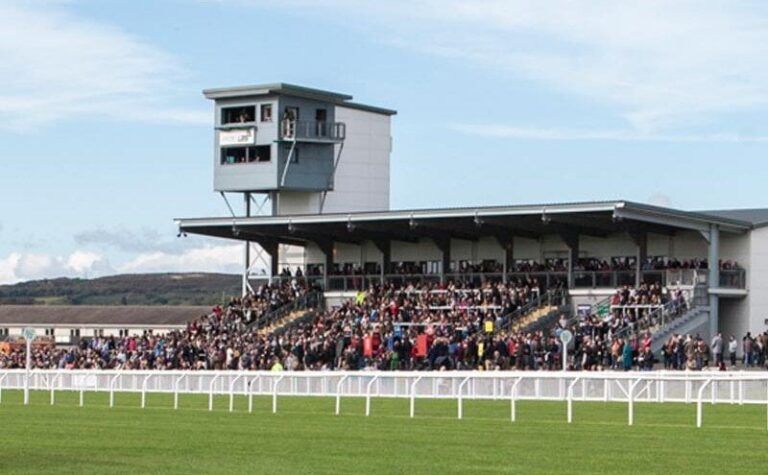 Starzand to take leading Ffos Las role