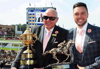 Weights point to Bartholdi